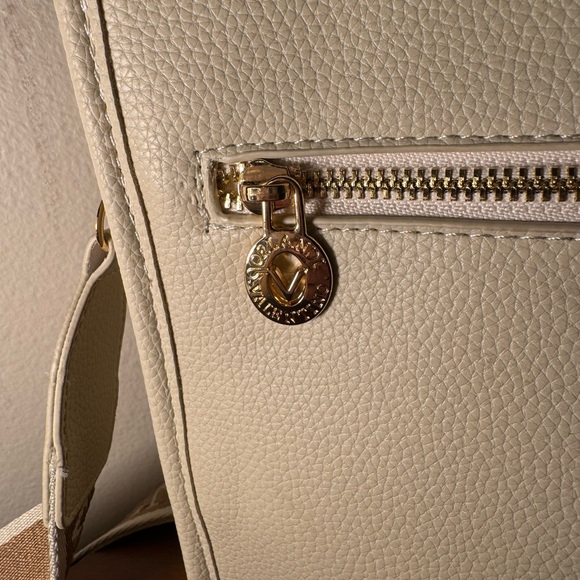 Valentino Orlandi Leather Crossbody Bag in Bone - Picture 11 of 15